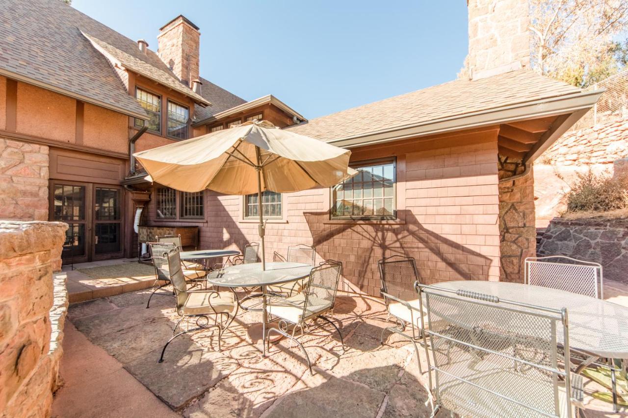 The Onaledge Historic Lodge Of Manitou Springs Exterior photo